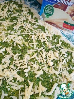 Багет с базиликовой тапенадой и сыром