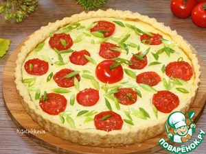 Фермерский пирог с зеленью и помидорами